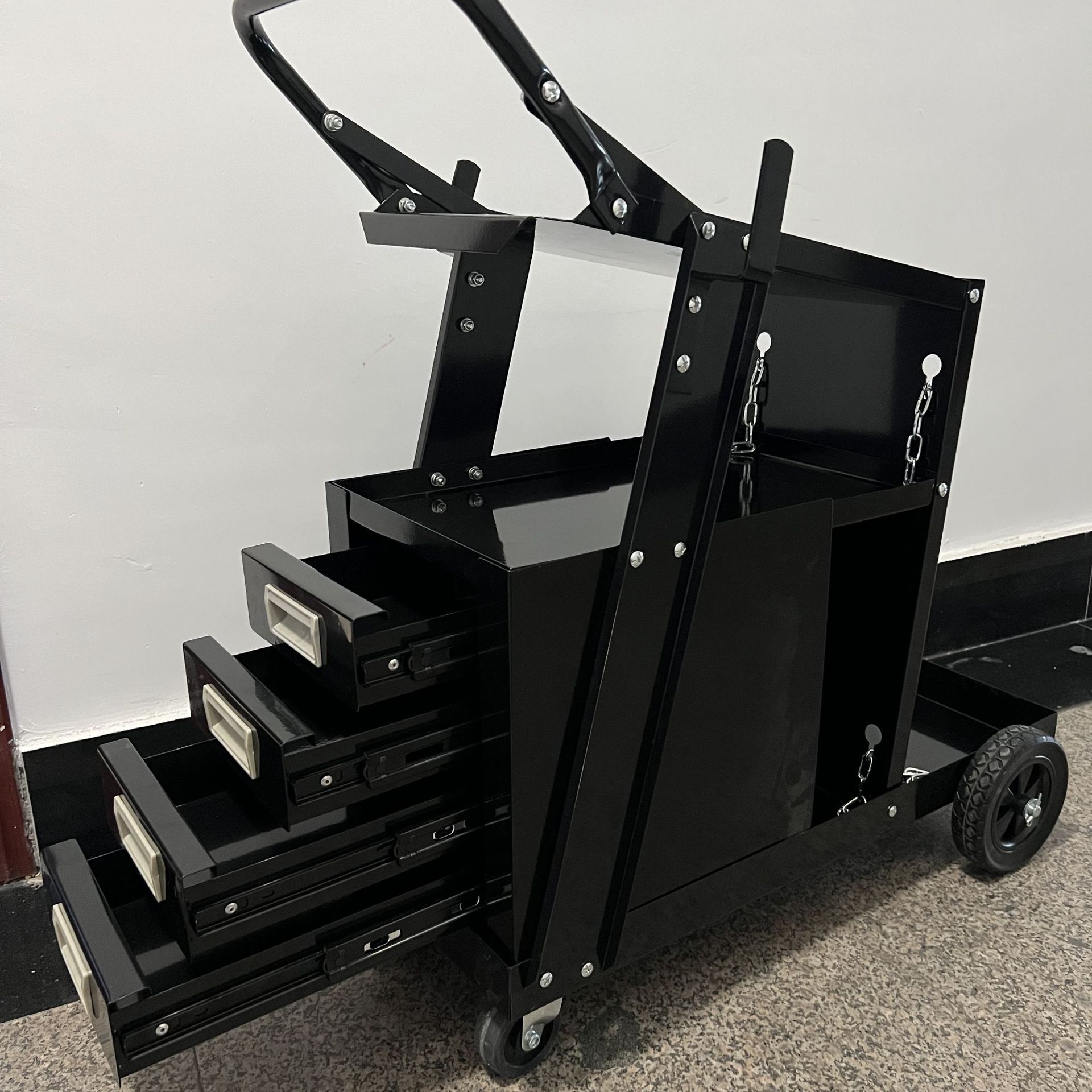 Wózek spawalniczy na kółkach z – Welding Tools In Workshop recenzja i cena
